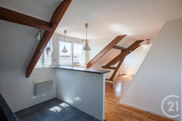 Appartement F2 à louer - 2 pièces - 54.66 m2 - CHANTILLY - 60 - PICARDIE - Century 21 Agence De L'Hippodrome Appartement F2 à louer - 2 pièces - 54.66 m2 - CHANTILLY - 60 - PICARDIE - Century 21 Agence De L'Hippodrome
