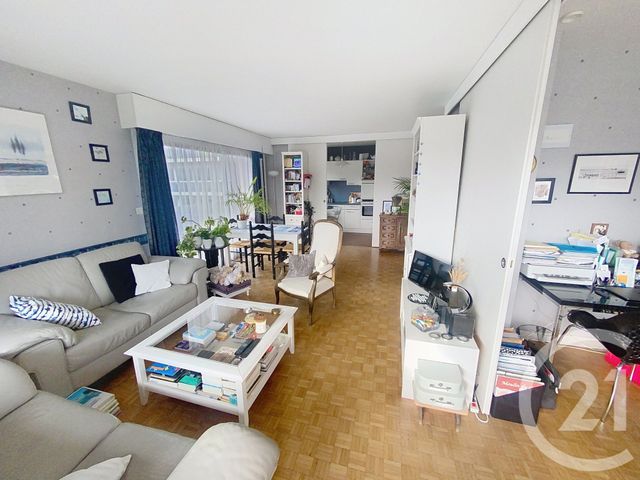 Appartement F4 à vendre - 4 pièces - 92.58 m2 - CHANTILLY - 60 - PICARDIE - Century 21 Agence De L'Hippodrome