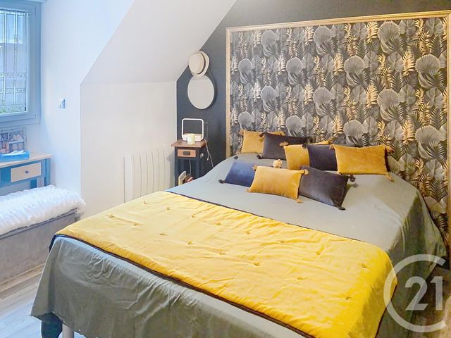 maison à vendre - 5 pièces - 126.62 m2 - ST MAXIMIN - 60 - PICARDIE - Century 21 Agence De L'Hippodrome