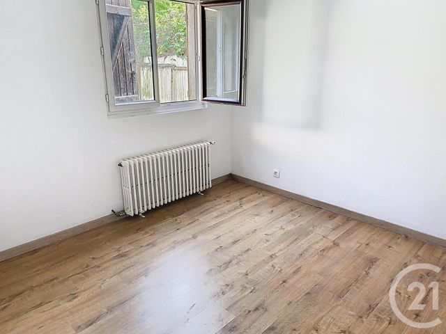 Afficher la photo en grand maison à vendre - 3 pièces - 70.95 m2 - CHANTILLY - 60 - PICARDIE - Century 21 Agence De L'Hippodrome