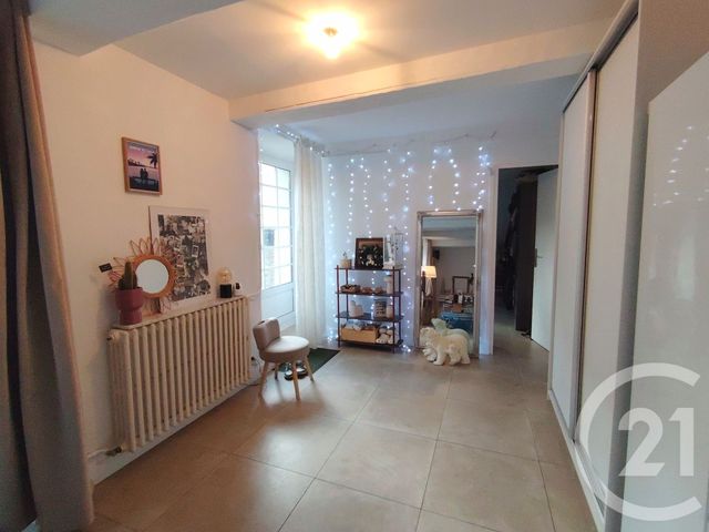Appartement F3 à vendre - 3 pièces - 75.0 m2 - SENLIS - 60 - PICARDIE - Century 21 Agence De L'Hippodrome