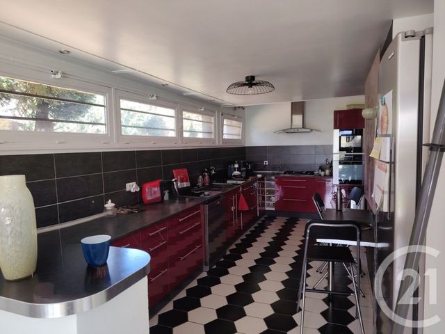 maison à vendre - 6 pièces - 195.13 m2 - MONTATAIRE - 60 - PICARDIE - Century 21 Agence De L'Hippodrome