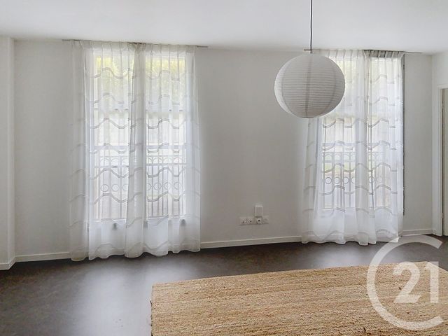 Appartement F2 à vendre - 2 pièces - 46.78 m2 - ORRY LA VILLE - 60 - PICARDIE - Century 21 Agence De L'Hippodrome