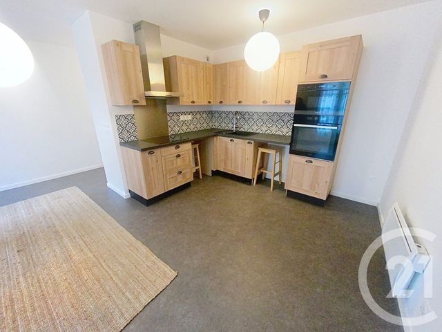 Appartement F2 à vendre - 2 pièces - 46.78 m2 - ORRY LA VILLE - 60 - PICARDIE - Century 21 Agence De L'Hippodrome