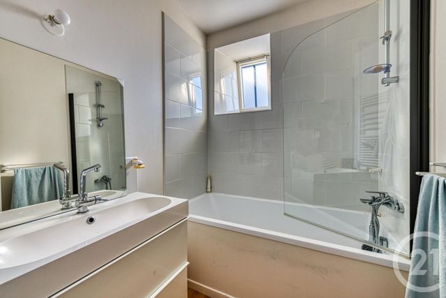 maison à louer - 5 pièces - 98.19 m2 - CHANTILLY - 60 - PICARDIE - Century 21 Agence De L'Hippodrome