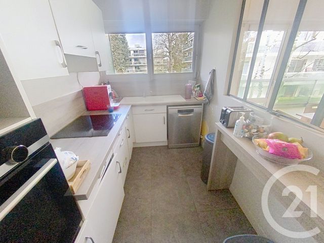 Appartement F5 à vendre - 5 pièces - 109.01 m2 - CHANTILLY - 60 - PICARDIE - Century 21 Agence De L'Hippodrome