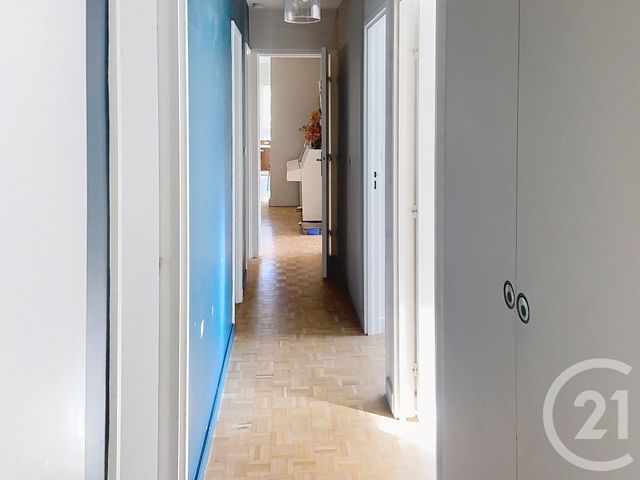 Appartement F5 à vendre - 5 pièces - 109.01 m2 - CHANTILLY - 60 - PICARDIE - Century 21 Agence De L'Hippodrome