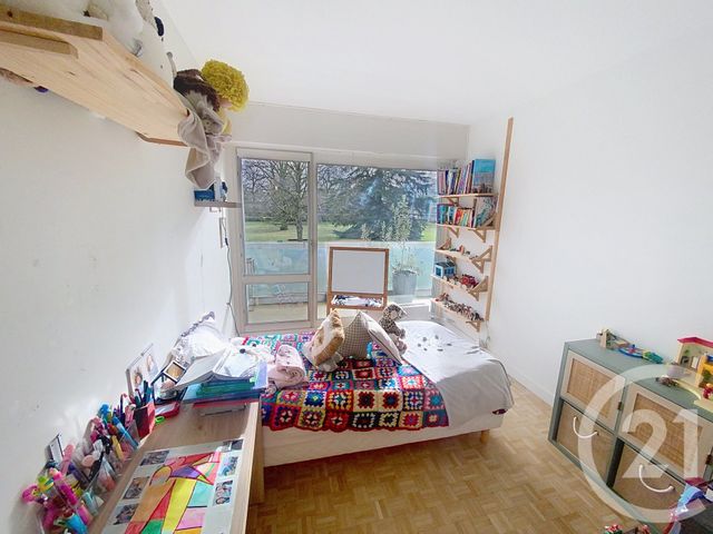 Appartement F5 à vendre - 5 pièces - 109.01 m2 - CHANTILLY - 60 - PICARDIE - Century 21 Agence De L'Hippodrome