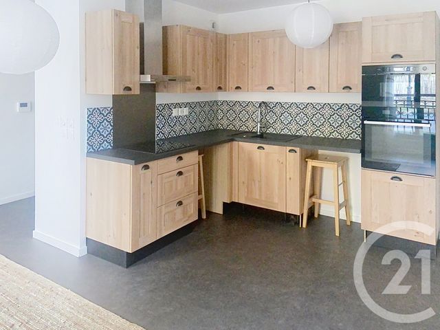 Appartement F2 à louer - 2 pièces - 46.78 m2 - ORRY LA VILLE - 60 - PICARDIE - Century 21 Agence De L'Hippodrome