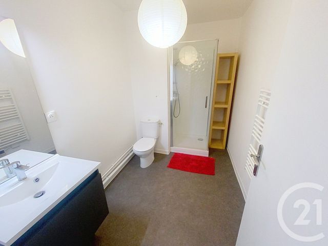 Appartement F2 à louer - 2 pièces - 46.78 m2 - ORRY LA VILLE - 60 - PICARDIE - Century 21 Agence De L'Hippodrome