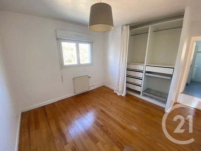 Appartement F3 à louer - 3 pièces - 63.9 m2 - CHANTILLY - 60 - PICARDIE - Century 21 Agence De L'Hippodrome