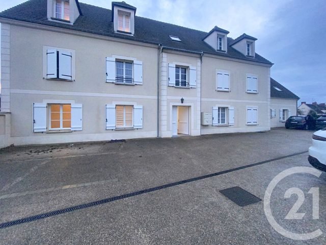 Appartement F3 à louer - 3 pièces - 64.86 m2 - ST MAXIMIN - 60 - PICARDIE - Century 21 Agence De L'Hippodrome