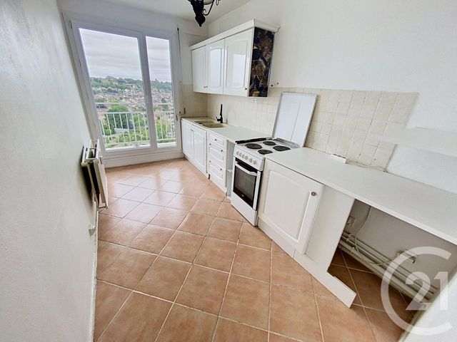 Appartement F3 à louer - 3 pièces - 77.72 m2 - MONTATAIRE - 60 - PICARDIE - Century 21 Agence De L'Hippodrome