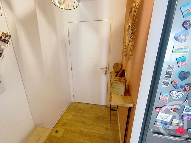 Appartement F2 à louer - 2 pièces - 50.5 m2 - ST LEU D ESSERENT - 60 - PICARDIE - Century 21 Agence De L'Hippodrome