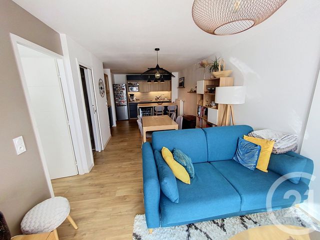 Appartement F2 à louer - 2 pièces - 50.5 m2 - ST LEU D ESSERENT - 60 - PICARDIE - Century 21 Agence De L'Hippodrome