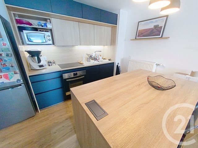 Appartement F2 à louer - 2 pièces - 50.5 m2 - ST LEU D ESSERENT - 60 - PICARDIE - Century 21 Agence De L'Hippodrome