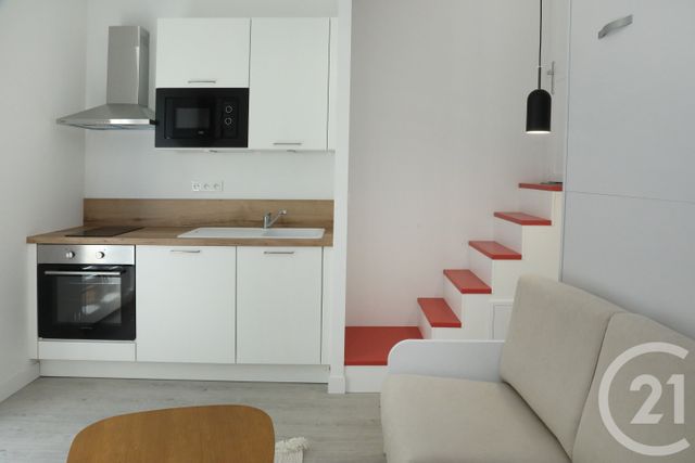 Appartement Studio à louer - 1 pièce - 13.73 m2 - CHANTILLY - 60 - PICARDIE - Century 21 Agence De L'Hippodrome