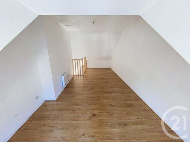 Appartement Duplex à vendre - 2 pièces - 36.79 m2 - LAMORLAYE - 60 - PICARDIE - Century 21 Agence De L'Hippodrome